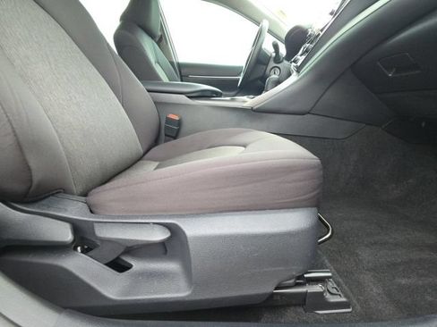 Used 2024 Toyota Camry LE FWD image 16