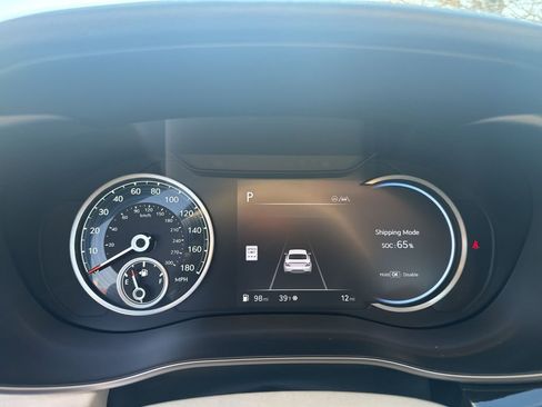 New 2026 Genesis G70 2.5T Prestige image 18