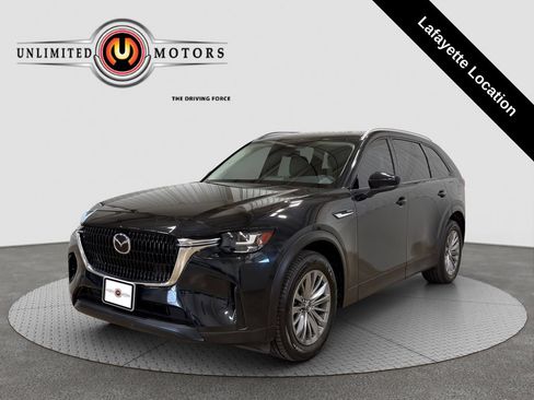 Used 2024 MAZDA CX-90 Plug-In Hybrid w/ Preferred AWD/4WD image 2