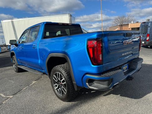 Used 2022 GMC Sierra 1500 AT4 w/ AT4 Premium Package image 5