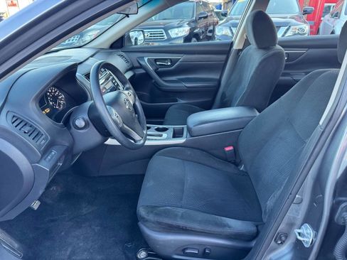 Used 2015 Nissan Altima 2.5 S w/ Special Edition Package FWD image 13