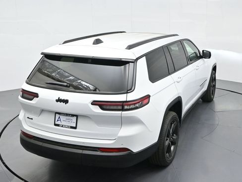 New 2025 Jeep Grand Cherokee L Altitude image 51
