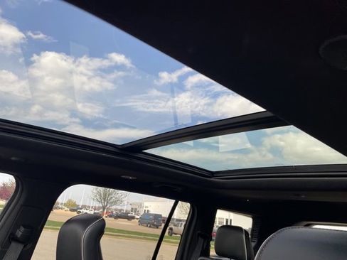 Used 2025 Jeep Grand Cherokee L Summit w/ Obsidian Package image 8