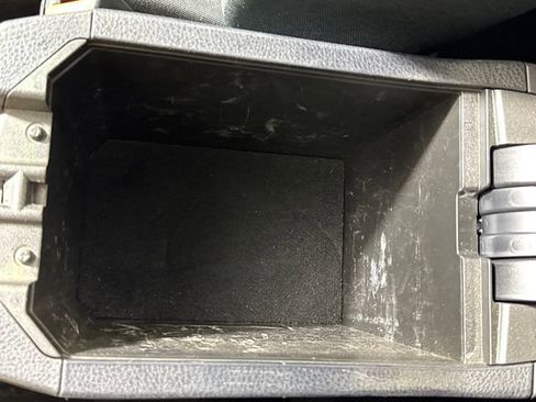 Used 2018 Toyota RAV4 LE image 26