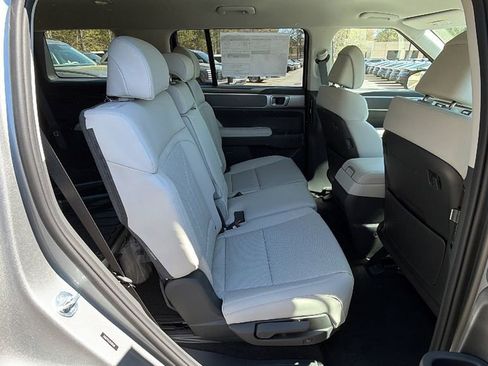 New 2026 Hyundai Santa Fe SEL image 16