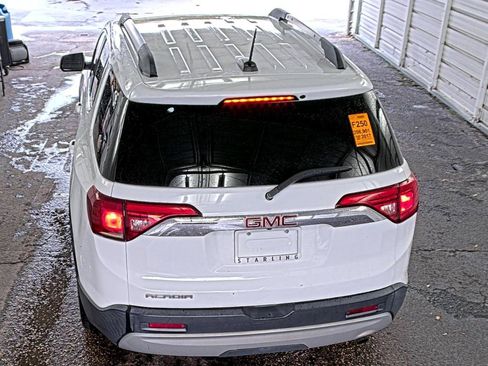 Used 2017 GMC Acadia SLE FWD image 4