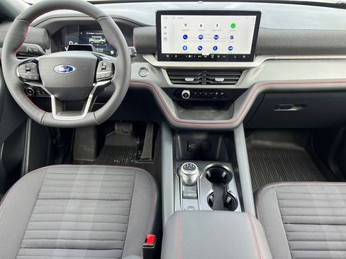 New 2026 Ford Explorer ST-Line w/ ST-Line Street Pack AWD/4WD image 3