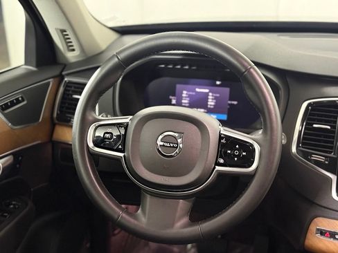 Used 2024 Volvo XC90 T8 Plus AWD/4WD image 12