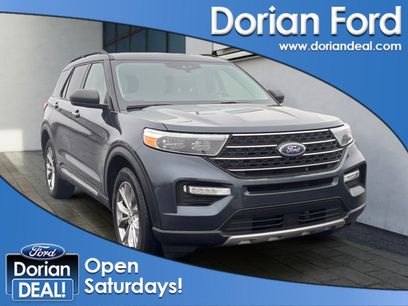 Certified 2023 Ford Explorer XLT w/ Equipment Group 202A