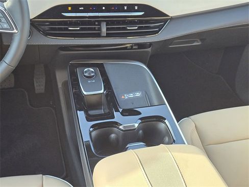 New 2026 Buick Enclave Preferred image 16