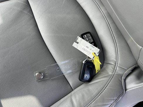 Used 2021 Honda Odyssey Touring image 38