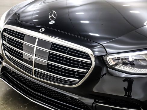 Used 2026 Mercedes-Benz S 580 4MATIC Sedan image 13
