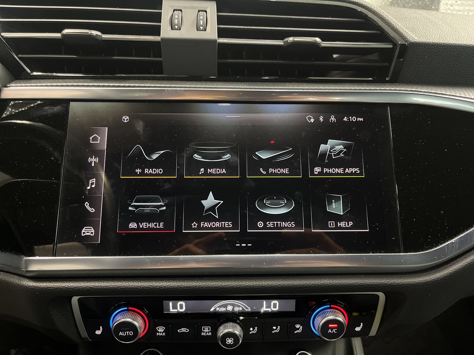 Certified 2024 Audi Q3 2.0T Premium AWD/4WD image 12