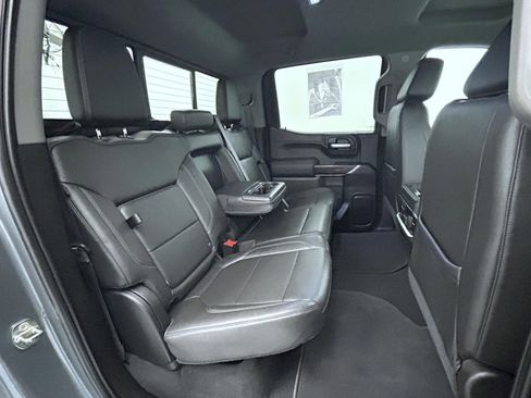 Used 2021 GMC Sierra 1500 SLT w/ SLT Premium Plus Package AWD/4WD image 18