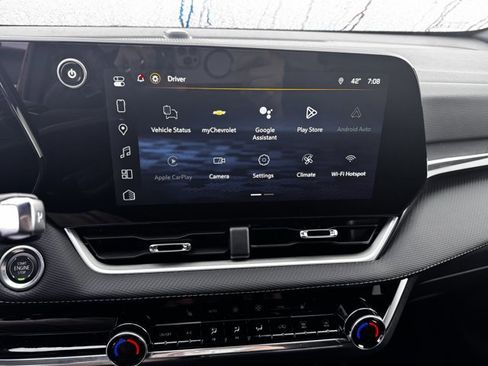 Used 2026 Chevrolet Equinox LT w/ Convenience Package II image 17