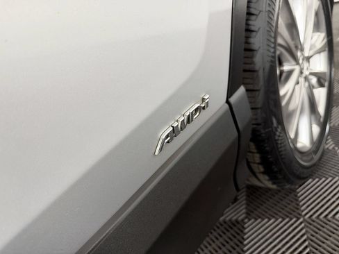 Used 2016 Toyota RAV4 Limited AWD/4WD image 26