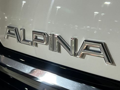 New 2026 BMW ALPINA XB7 AWD/4WD image 34