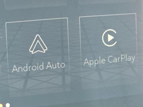 New 2026 GMC Sierra 1500 SLT image 7