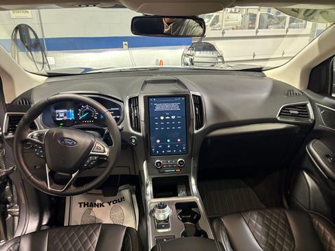 Used 2024 Ford Edge Titanium w/ Cargo Accessory Package AWD/4WD image 27