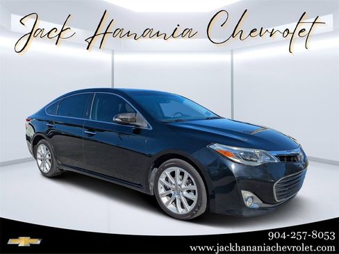 Used 2013 Toyota Avalon XLE image 1