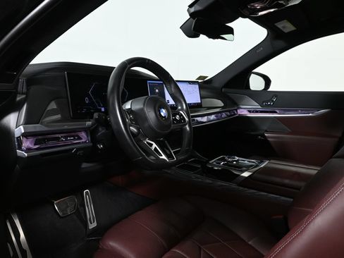Certified 2024 BMW 760i xDrive AWD/4WD image 14