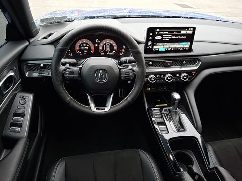 Used 2025 Acura Integra A-Spec FWD image 11