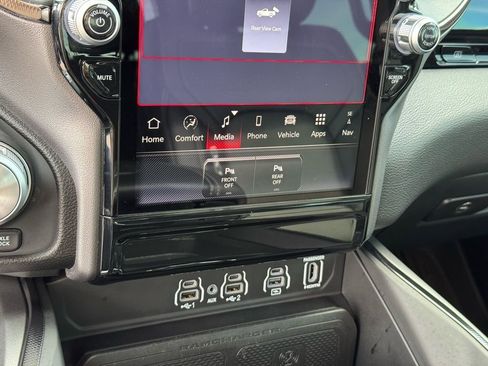 Used 2025 RAM 1500 Rebel w/ Rebel Level 2 Equipment Group AWD/4WD image 32