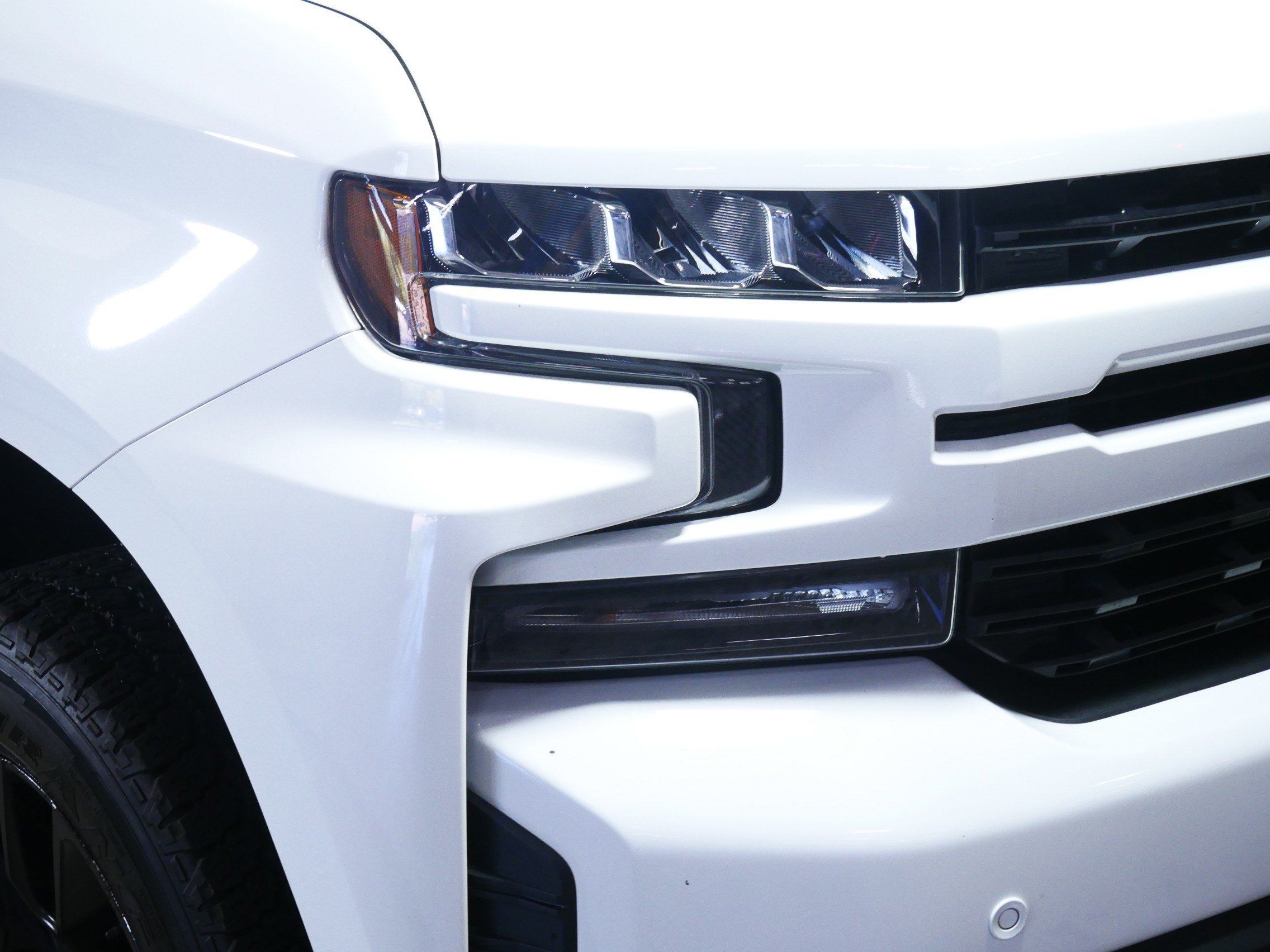 Certified 2020 Chevrolet Silverado 1500 RST AWD/4WD image 16
