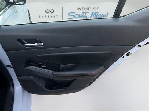 Used 2024 Nissan Altima 2.5 SR image 29