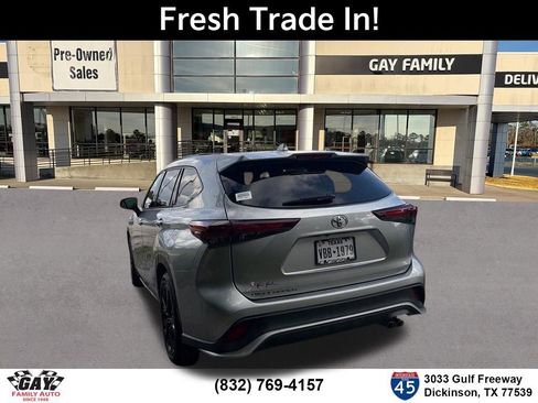 Used 2024 Toyota Highlander XSE FWD image 7