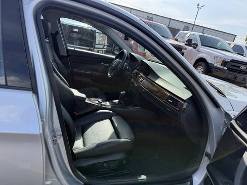 Used 2011 BMW 335i Sedan RWD image 10