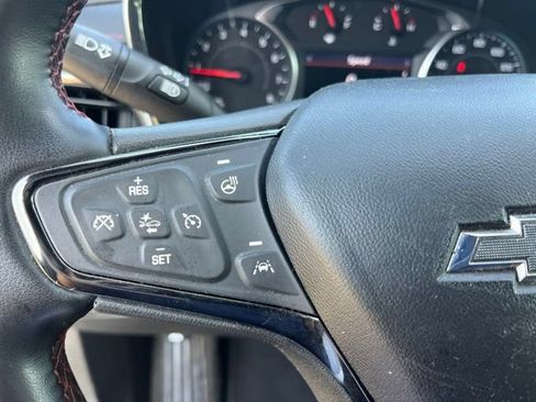 Used 2023 Chevrolet Equinox RS w/ RS Leather Package AWD/4WD image 17