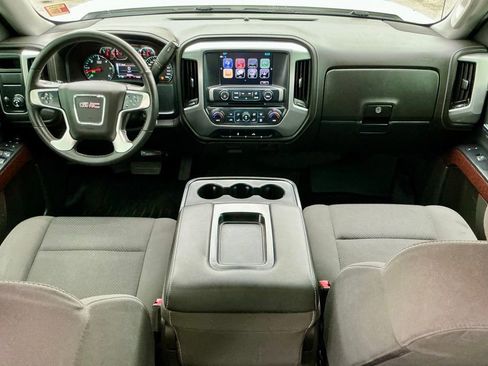 Used 2017 GMC Sierra 1500 SLE w/ SLE Value Package RWD image 32