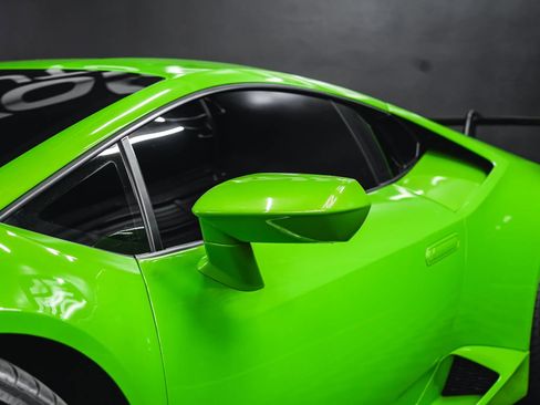 Used 2015 Lamborghini Huracan LP 610-4 image 4