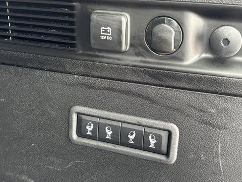 Used 2024 Jeep Wagoneer Series II w/ Flexible Seating Group RWD image 8