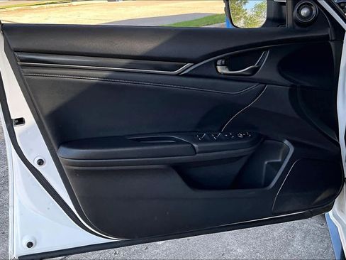 Used 2020 Honda Civic Sport Touring image 21