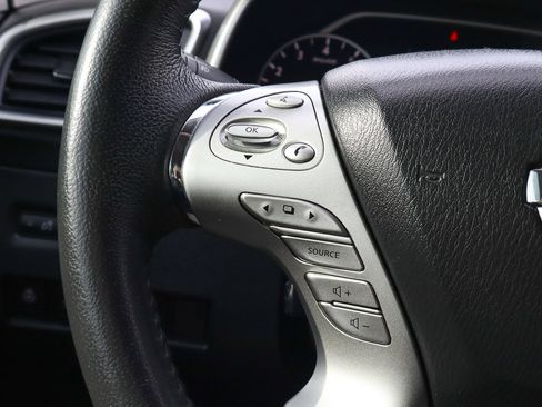 Used 2017 Nissan Murano Platinum w/ Platinum Technology Package image 32