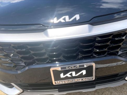 Used 2023 Kia Sportage EX FWD image 30
