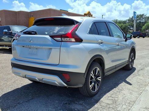 Used 2024 Mitsubishi Eclipse Cross SE AWD/4WD image 3
