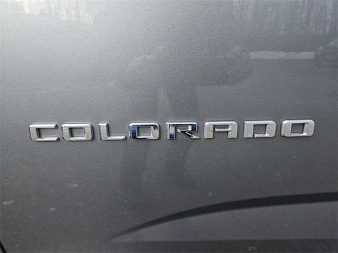 Certified 2022 Chevrolet Colorado LT image 29