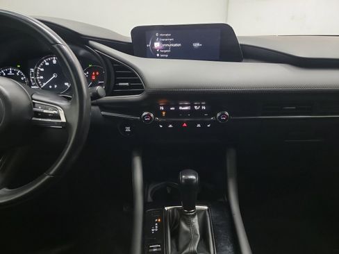 Used 2020 MAZDA MAZDA3 AWD Hatchback w/ Premium Pkg image 20