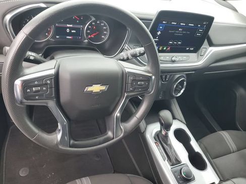 Certified 2024 Chevrolet Blazer LT w/ Midnight/Sport Edition FWD image 17