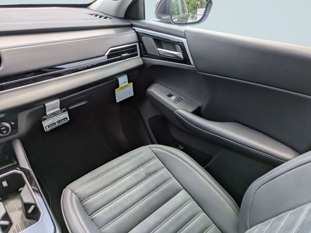 New 2026 Mitsubishi Outlander SE FWD image 18