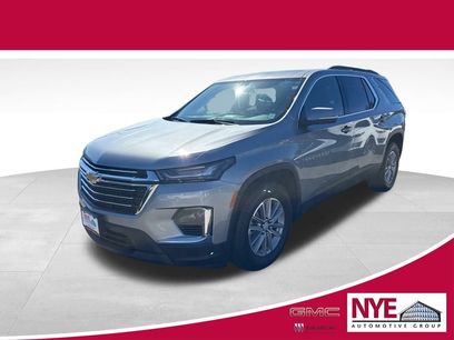 Used 2023 Chevrolet Traverse LT