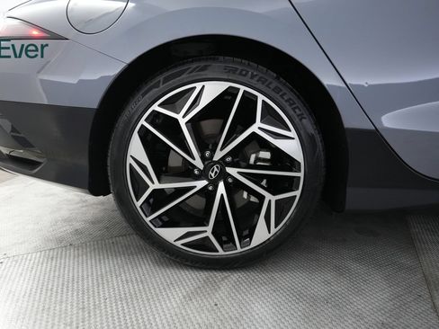 Used 2024 Hyundai Ioniq 6 Limited RWD image 22