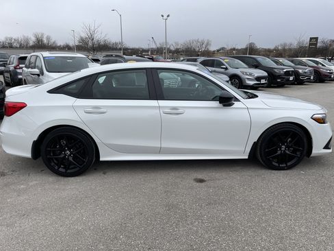 Certified 2023 Honda Civic Sport image 4