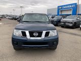 Used 2019 Nissan Frontier SV image 2