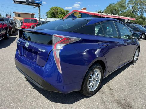 Used 2016 Toyota Prius Two image 5