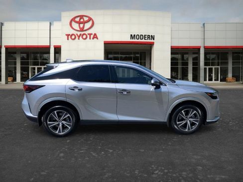 Used 2025 Lexus RX 350 FWD w/ Accessory Package image 4