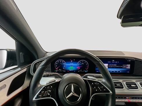 Used 2024 Mercedes-Benz GLE 350 4MATIC image 7
